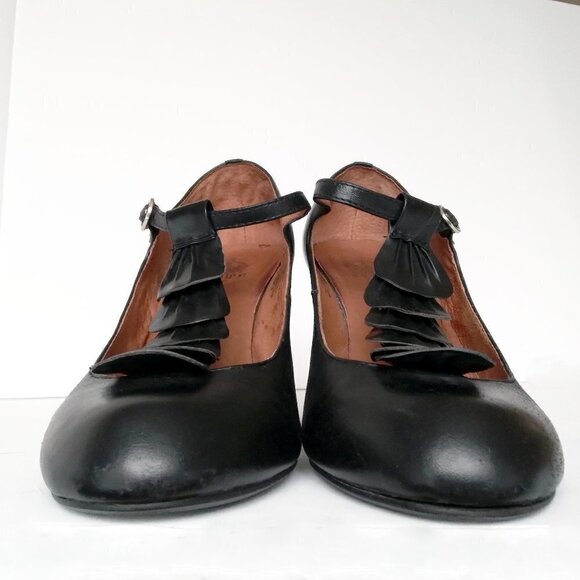 Crown Vintage Black Leather Ruffled T-Strap Baby Jane Heels Sz8 - Picture 3 of 9